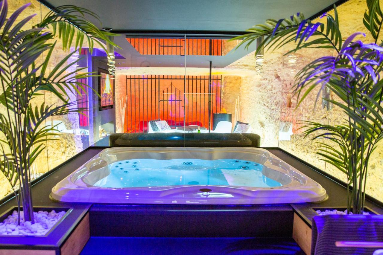 Omira - Nuits D'Exception & Spa Tours Ngoại thất bức ảnh