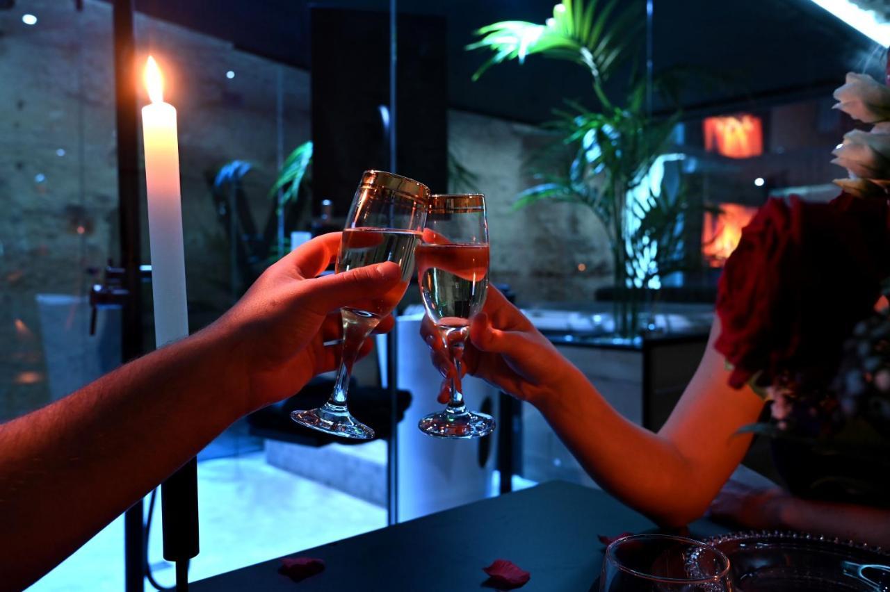 Omira - Nuits D'Exception & Spa Tours Ngoại thất bức ảnh